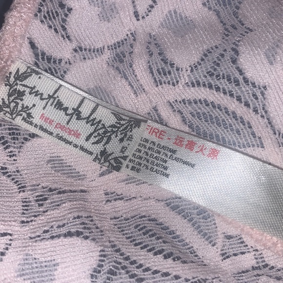 BUY TWO FREE PEOPLE BRALETTES!!!!!! Sz Small *. GET ONE free! - Picture 8 of 16